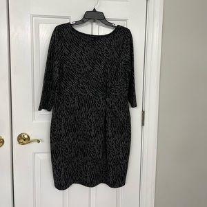True Envy Size 16 gray and black dress